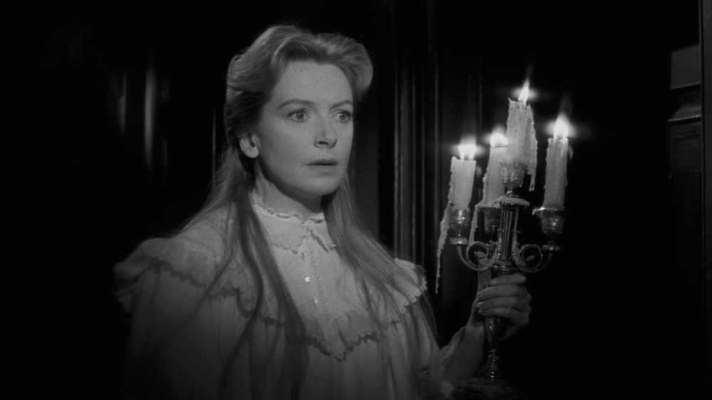 Deborah Kerr in dark house