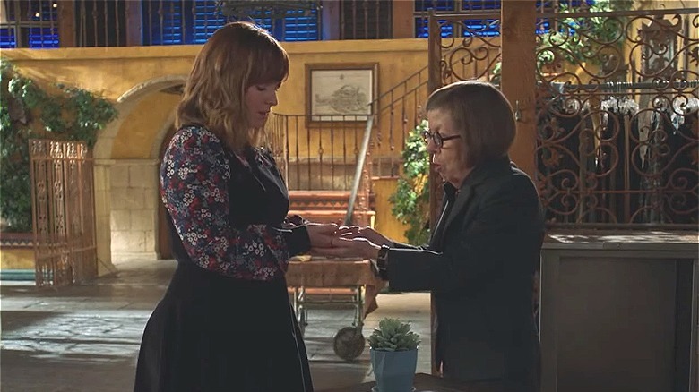 Hetty holding hands 