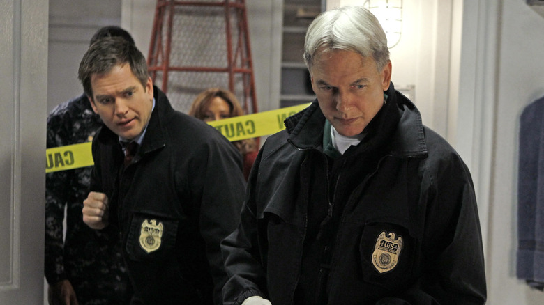 Gibbs and DiNozzo on case