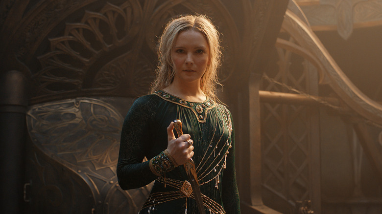 Galadriel holds dagger