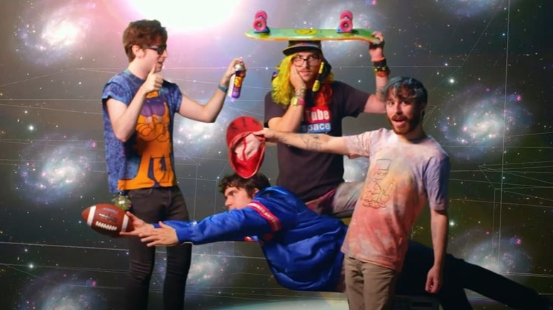 Anamanaguchi, Meow music video