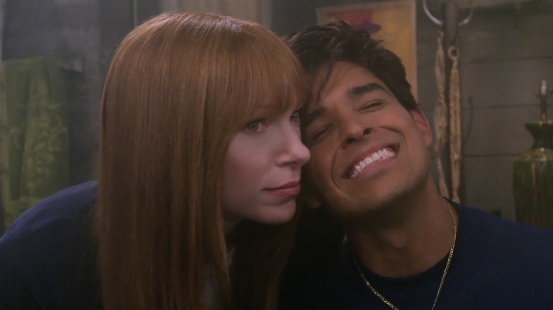 Laura Prepon and Wilmer Valderama in That '90s Show