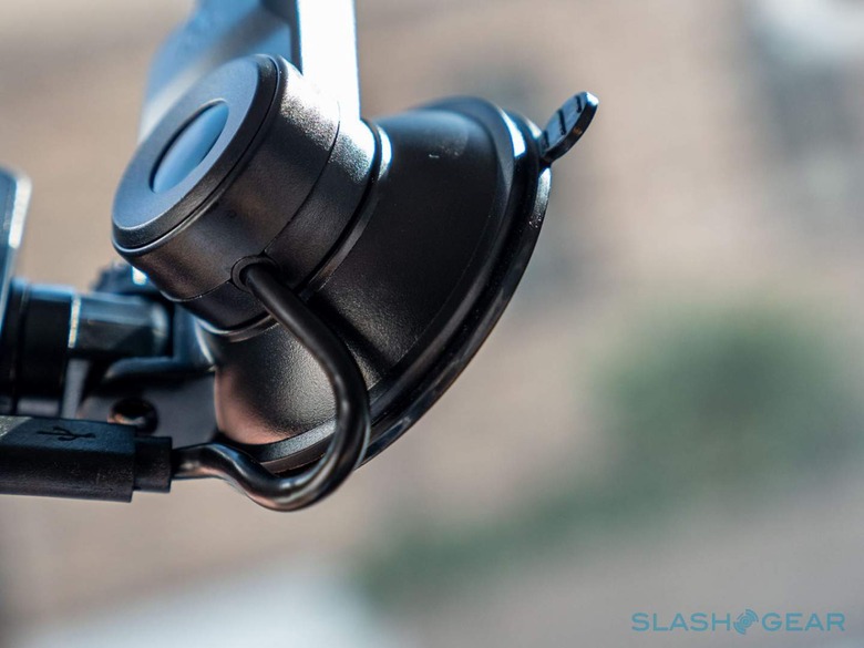 Nexar Beam Review - The Most Unique Smart Dash Camera! 