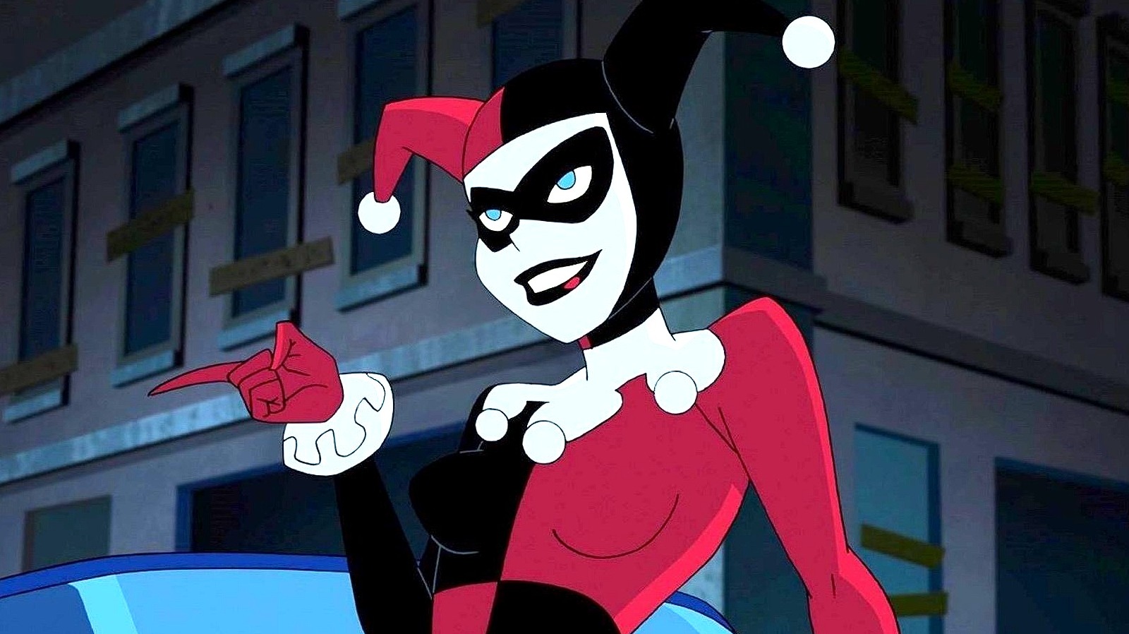 Next-Level Harley Quinn Cosplay Brings Batman: The Animated Series To Real-Life