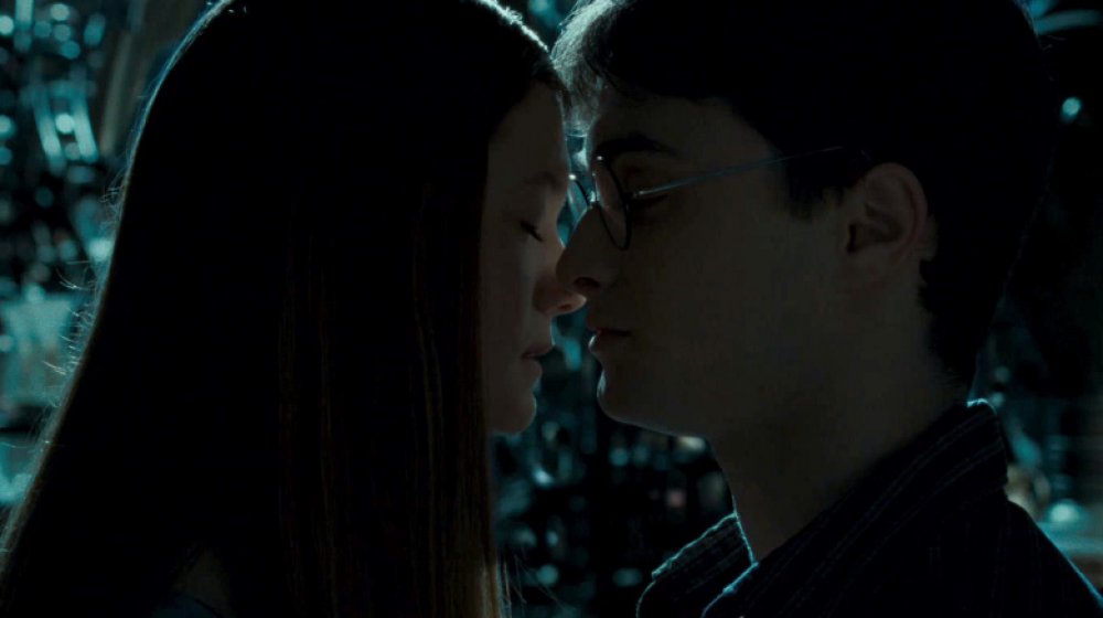 Bonnie Wright and Daniel Radcliffe in Harry Potter and the Half-Blood Prince