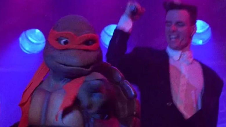 Teenage Mutant Ninja Turtles dancing with Vanilla Ice