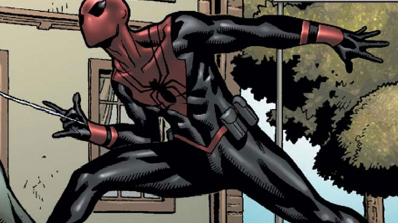 Assassin Spider-Man firing webs