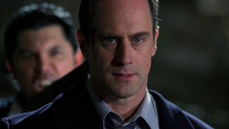 Elliot Stabler at gun point