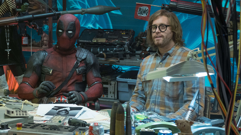 Ryan Reynolds and TJ Miller in Deadpool 2