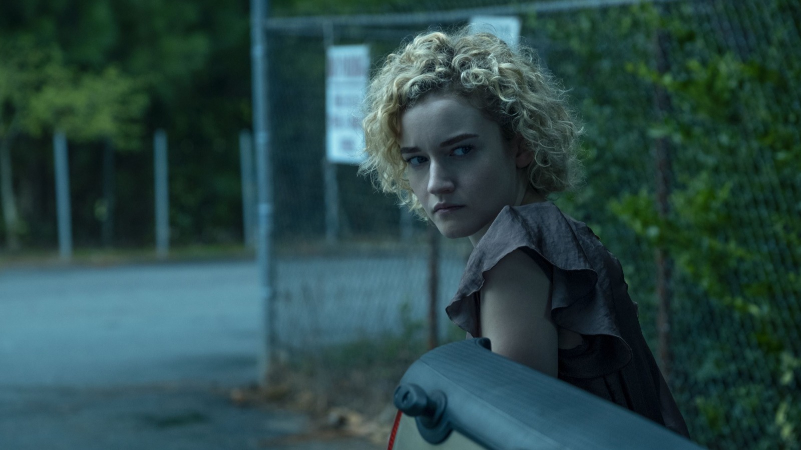 Ozark's Julia Garner Is Unrecognizable In New Netflix Role