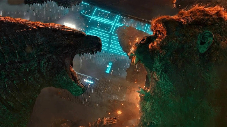 Kong and Godzilla roar 