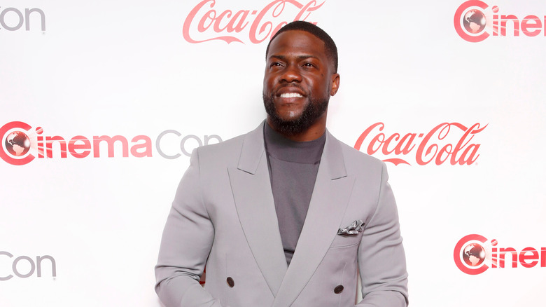 Kevin Hart on the red carpet