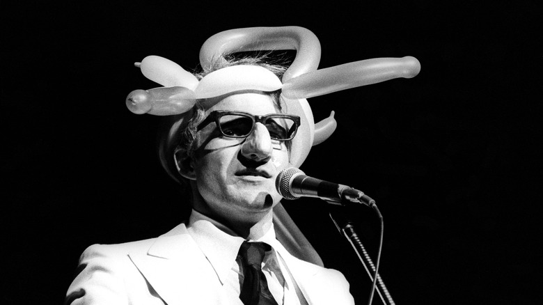 Steve Martin in balloon hat