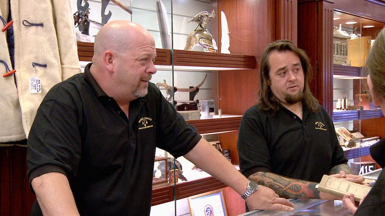 Rick and Chumlee at the Gold & Silver Pawn Shop counter in Pawn Stars Season 9