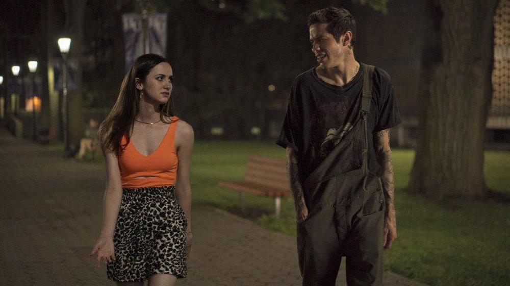 Maude Apatow and Pete Davidson in The King of Staten Island