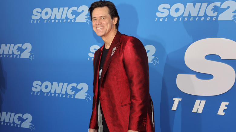 Jim Carrey smiling for a photo