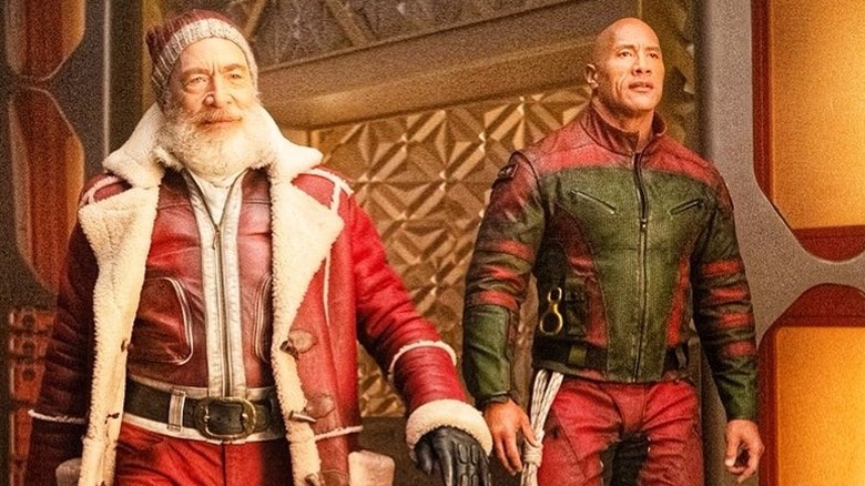 Santa and Callum strolling in to save Christmas in Red One (2024)