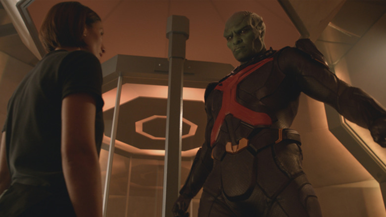 Martian Manhunter reveals himself