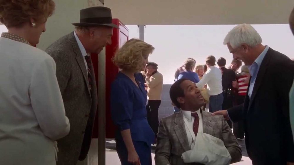 Leslie Nielsen and O.J. Simpson in The Naked Gun