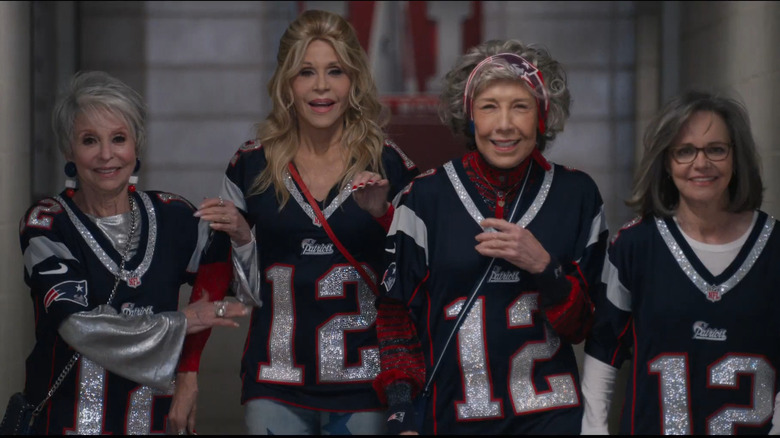 Rita Moreno, Jane Fonda, Lily Tomlin and Sally Field at football game