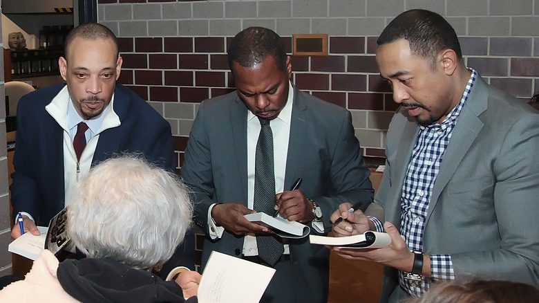 Jenkins, Hunt, and Davis sign books