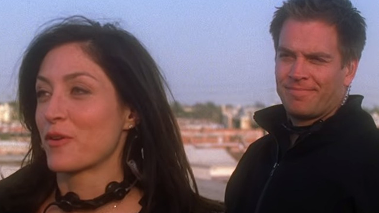 DiNozzo and Kate on roof