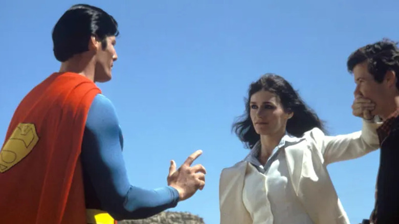 Superman talks to Lois and Jimmy