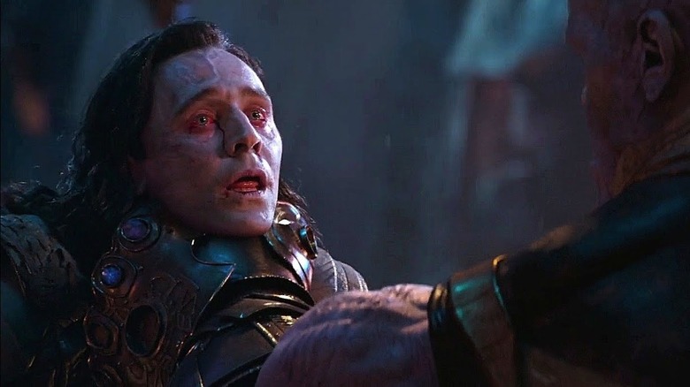 Thanos kills Loki