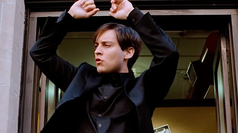 Tobey Maguire dancing