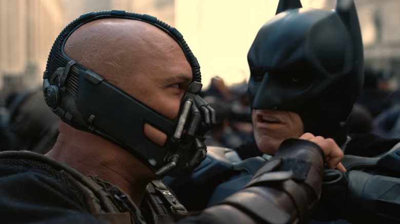 Batman fights Bane