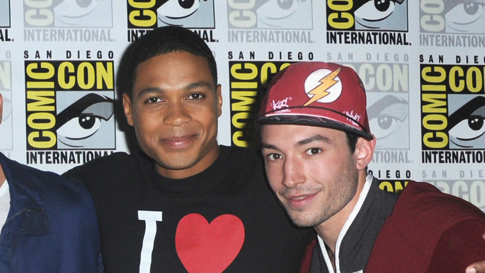 ray fisher ezra miller comic con