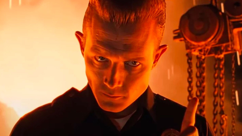 T-1000 waving his finger