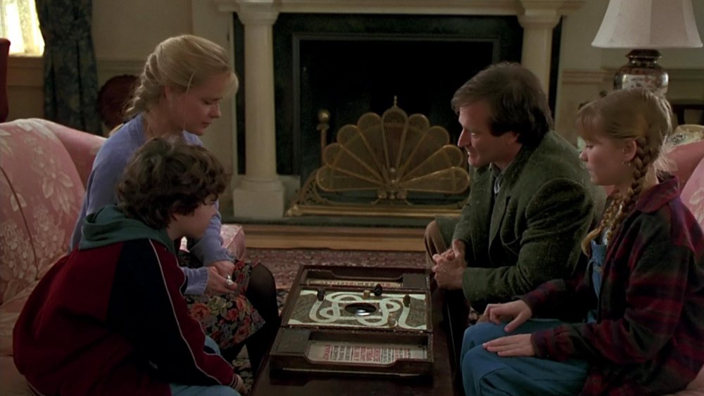 Bonnie Hunt, Kirsten Dunst, and Robin Williams in Jumanji