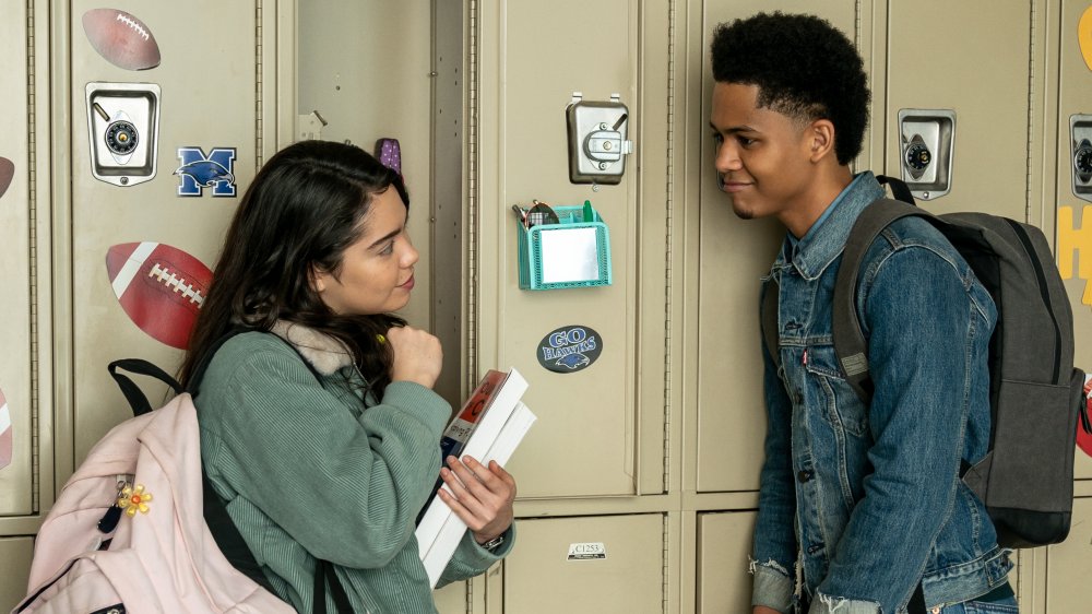 Aulii Cravalho as Amber Appleton, Rhenzy Feliz as Ty in All Together Now