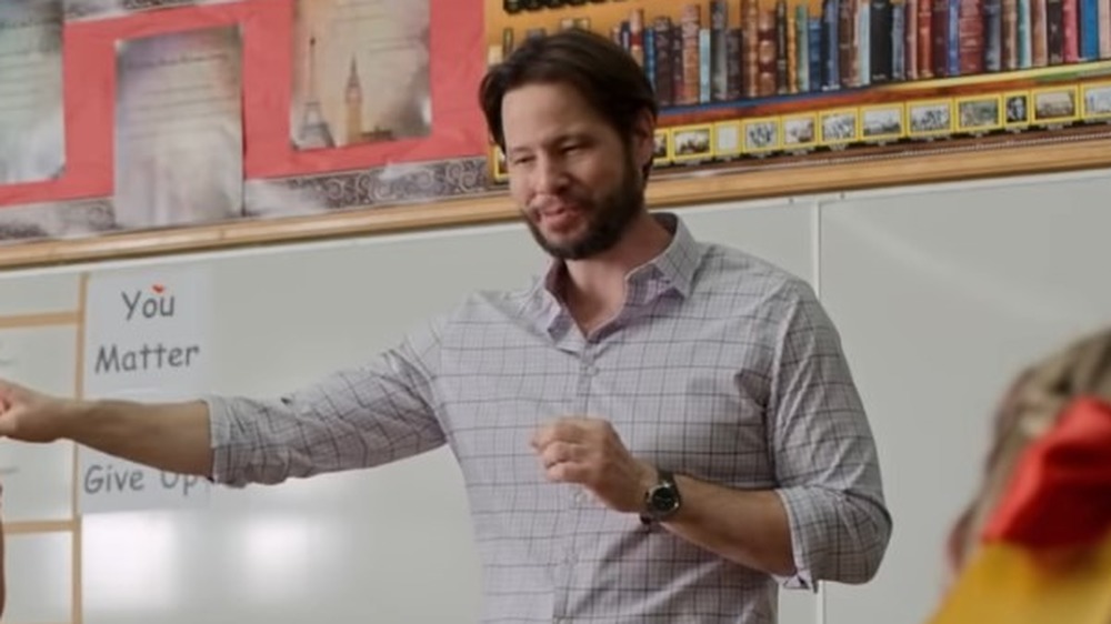 Ike Barinholtz in Moxie