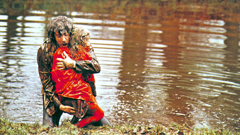 John Baxter emerging from the water in Don't Look Now