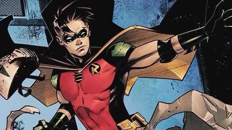 Tim Drake fighting in his Robin suit