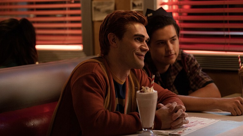 Archie and Jughead at Pop's