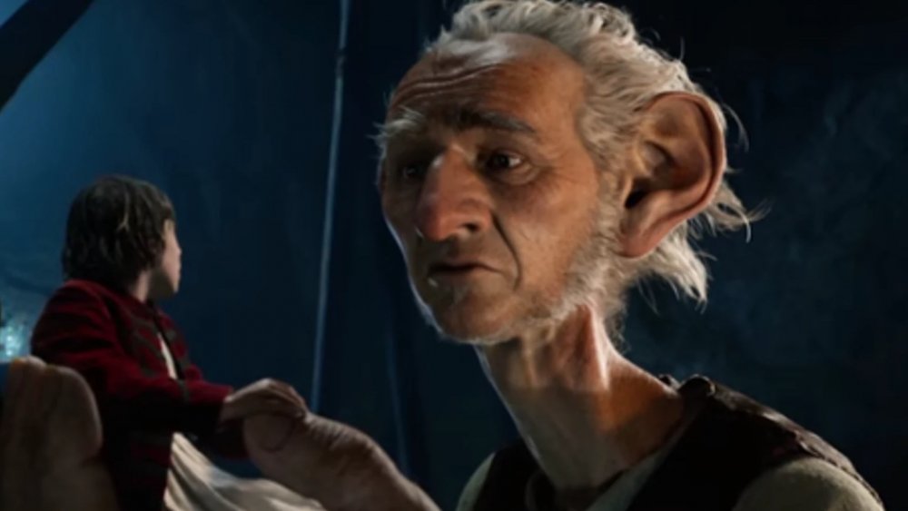 Mark Rylance and Ruby Barnhill in The BFG