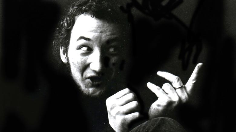 Robert Englund looking excited pointing finger