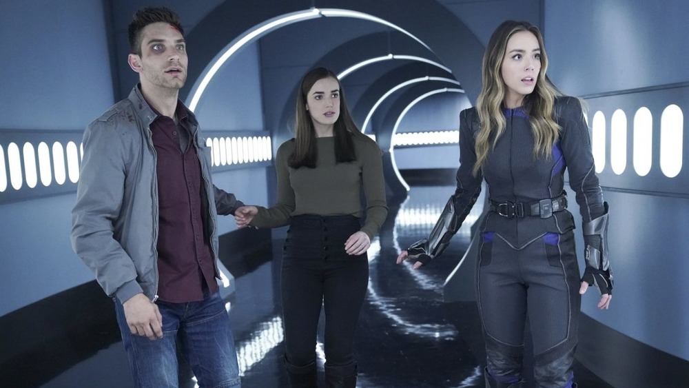 Agents of S.H.I.E.L.D. cast looks surprised in a hallway