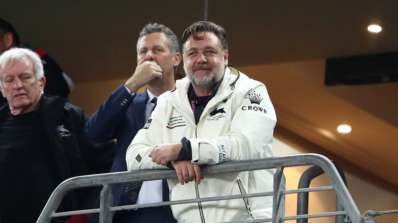 Russell Crowe watching rugby 