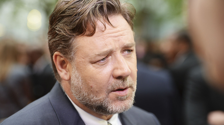 Russell Crowe looking pensive 