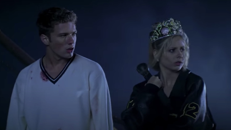 Ryan Phillippe and Sarah Michelle Gellar in I Know What You Did Last Summer