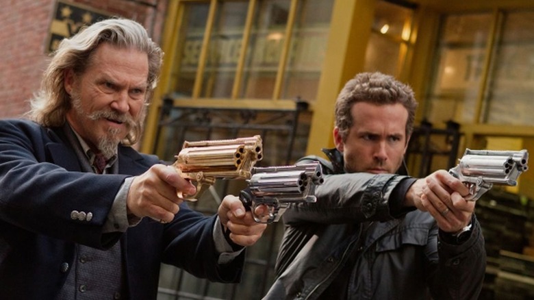 Jeff Bridges and Ryan Reynolds fire guns