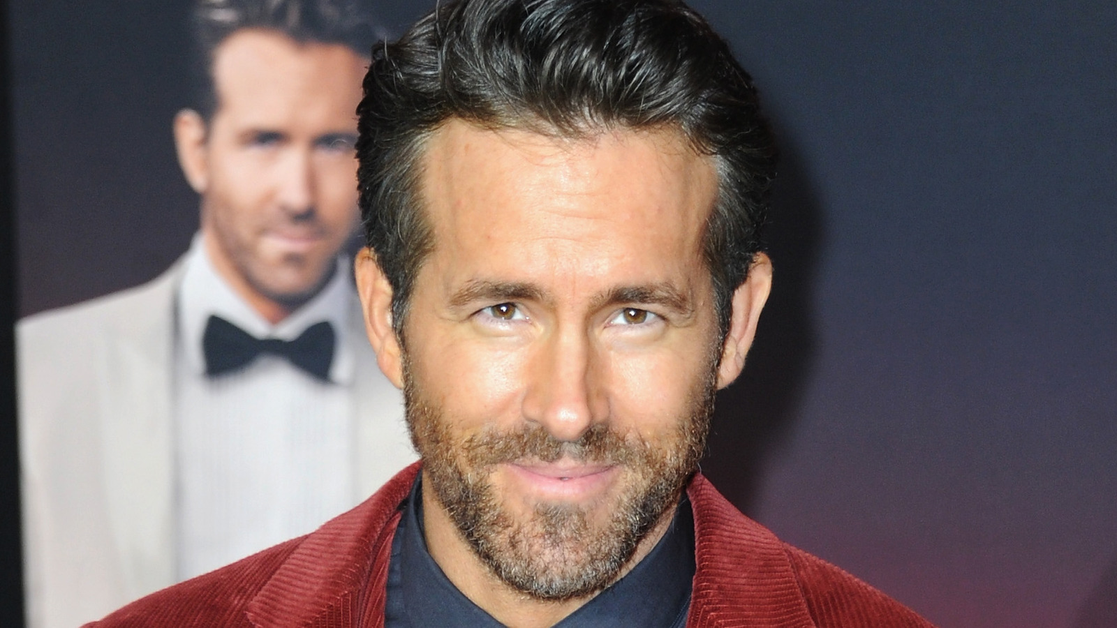 Ryan Reynolds Clarifies He's 'Not Even Remotely Serious' About James Bond  Role