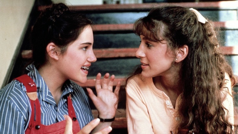 Sarah Jessica Parker and Amy Linker in Square Pegs