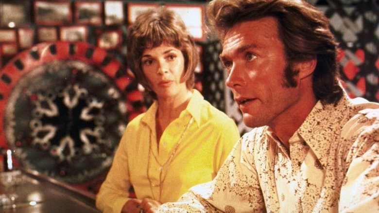 Clint Eastwood and Jessica Walter at bar