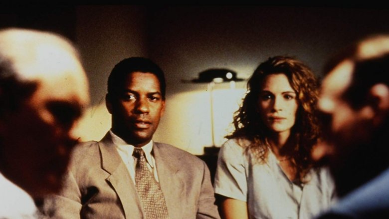 Denzel Washington and Julia Roberts in The Pelican Brief