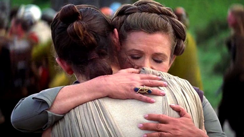 Carrie Fisher and Daisy Ridley in Star Wars: The Force Awakens